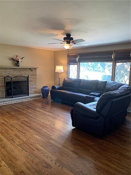 1st image of Sunny Ln