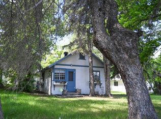 4738 E 50th St, Sylvan Lake, AB T4S1G6