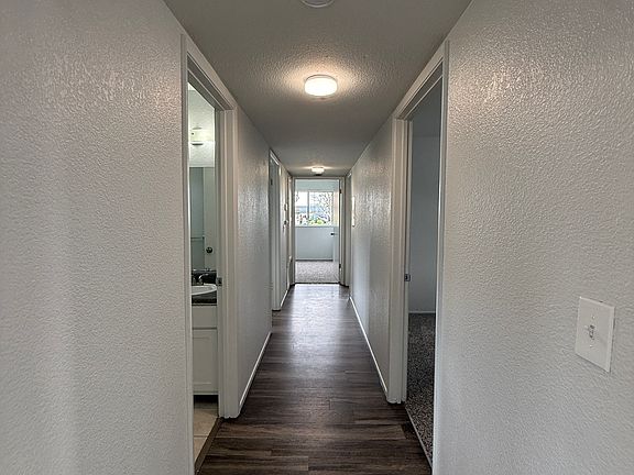 5th image of 6420 46th St