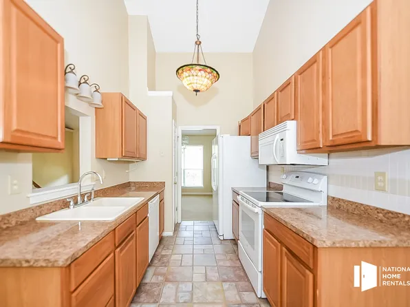 704 Sweet Thorne Rd, Irmo, SC 29063