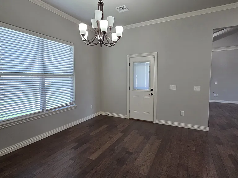 530 Joshua Pass — Photo 6