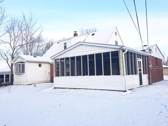 3rd image of 6701 E Hampton Dr