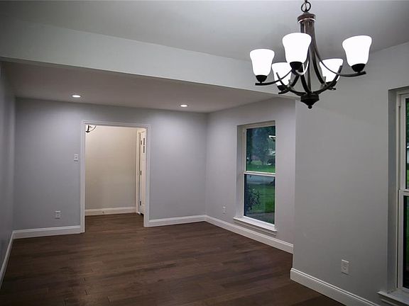 5th image of 3412 High Vista Dr