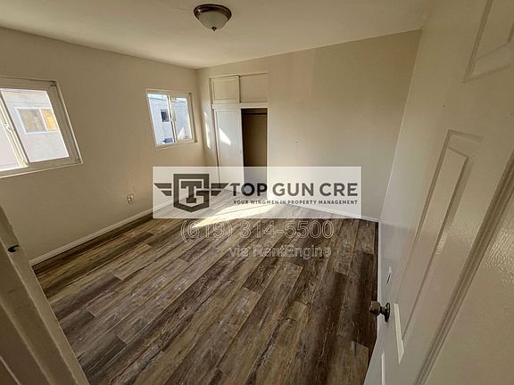 3rd image of 4050 42nd St