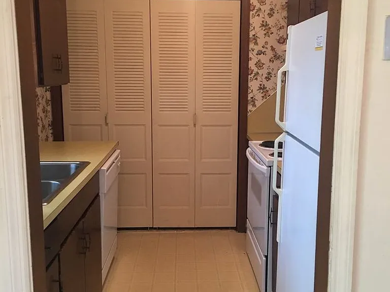 6904 Bullet Blvd — Photo 8