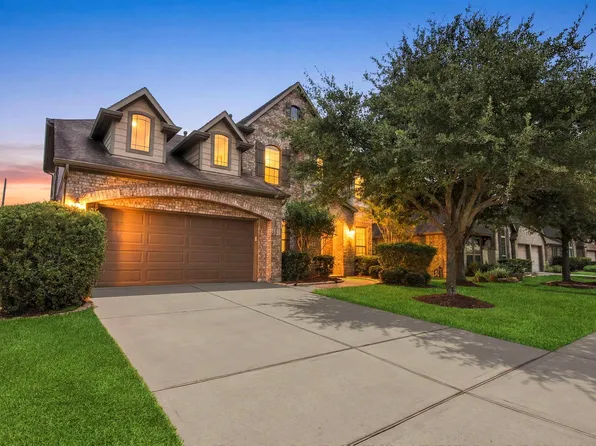 10010 Conner Landing Ln, Cypress, TX 77433