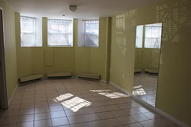 Rented by Capri Jet Realty Corp