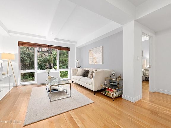 3rd image of 435 E 76th St APT 3C