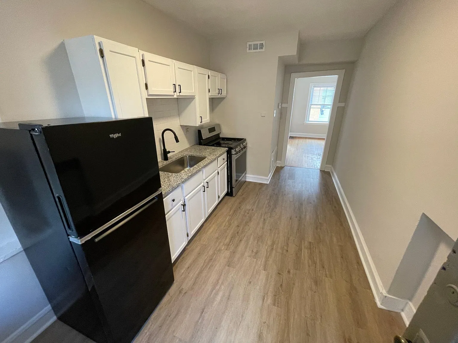 6234 N Mozart St — Photo 3