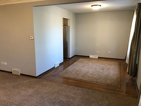 5th image of 17354 Ozark Ave