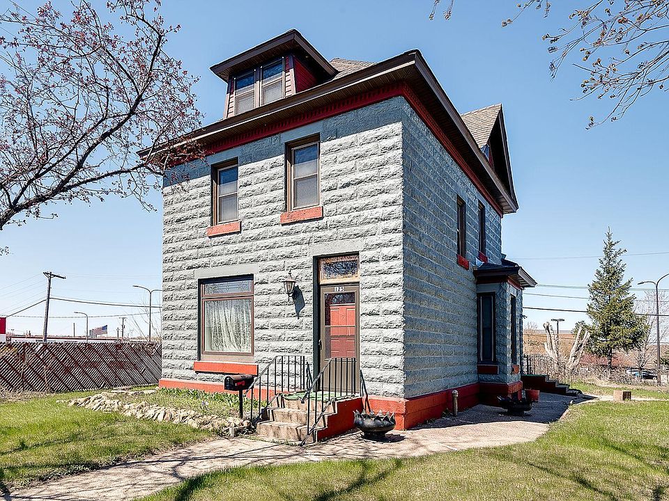 125 Winter St, Saint Paul, MN 55103 Zillow