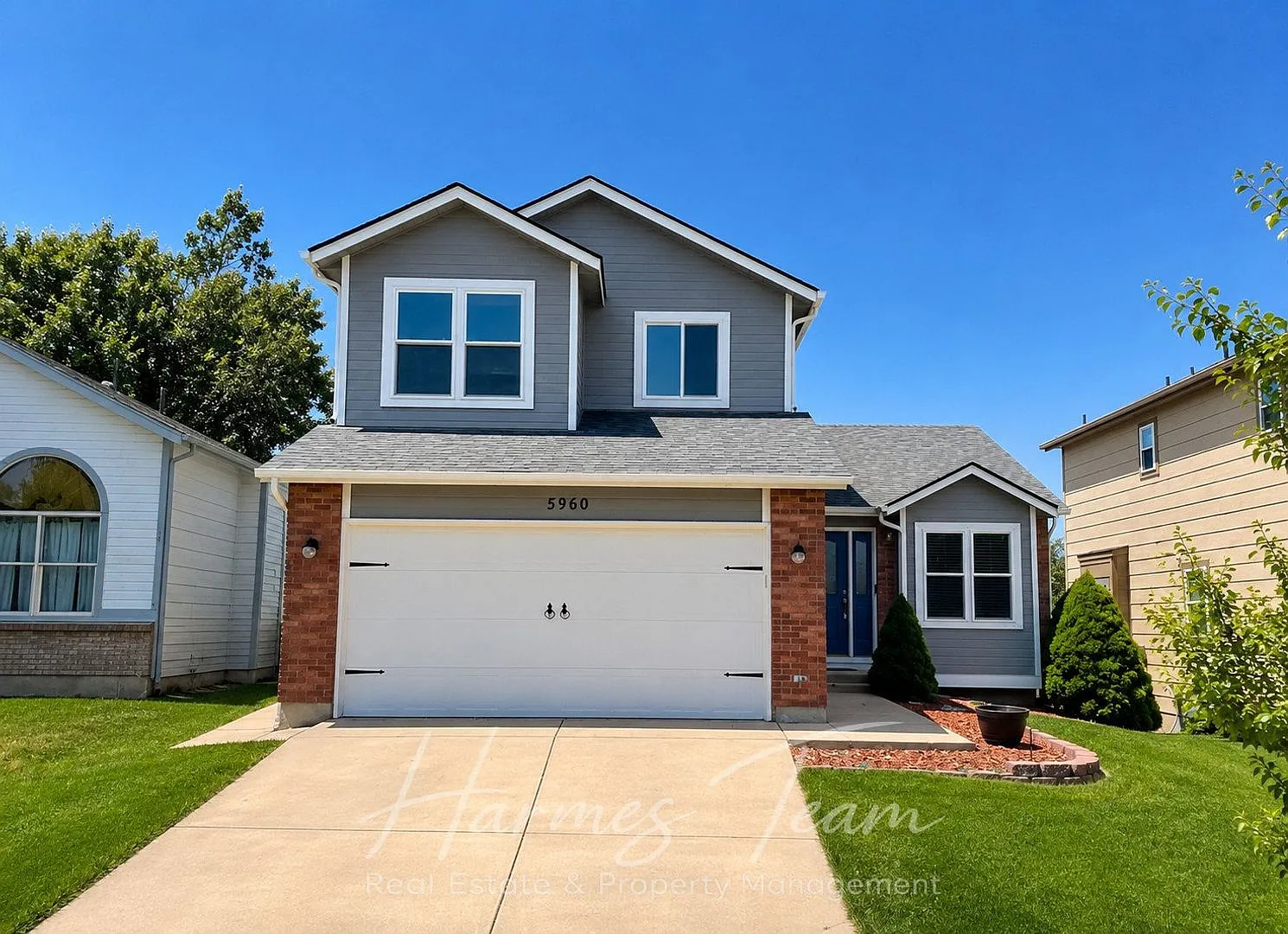3 Bed 4 Bath Home in School District 11 — Photo 3