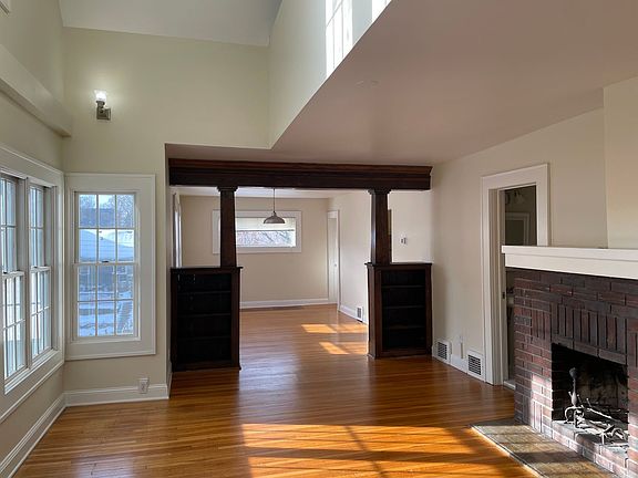 2nd image of 3910-3912 Thomas Ave S #3910