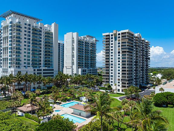 5th image of 3400 N Ocean Drive #705