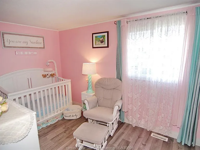 10357 Shenandoah Cres — Photo 12
