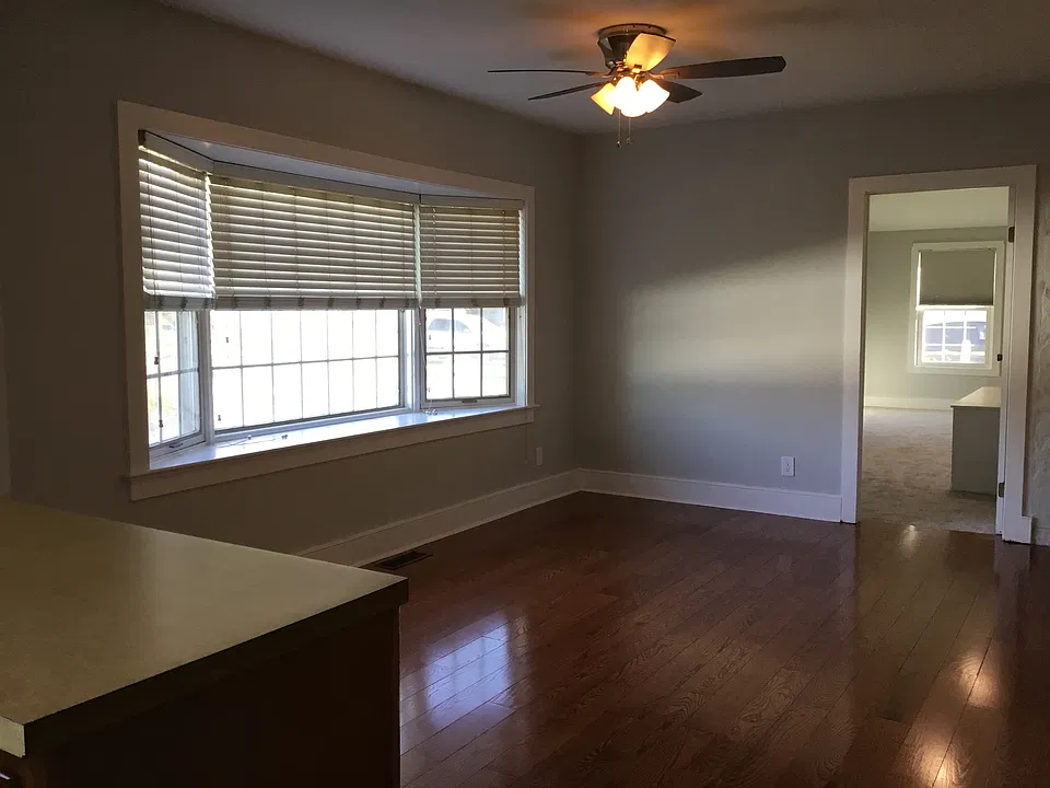 1 S Whitehall Rd #1-E