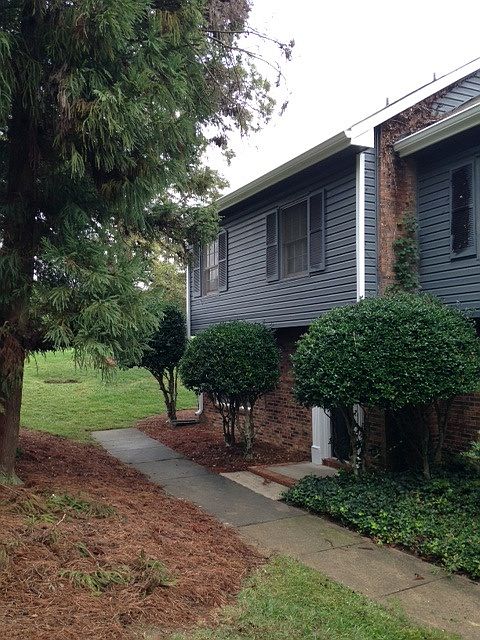 1st image of 7315 Beacon Hill Ln APT 33