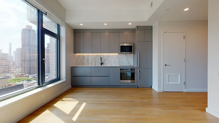 Rented by Bond New York | media 56