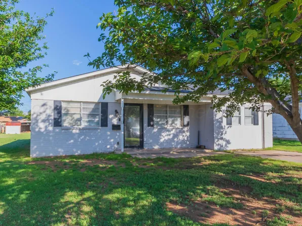 5120 Temple Dr, Amarillo, TX 79110