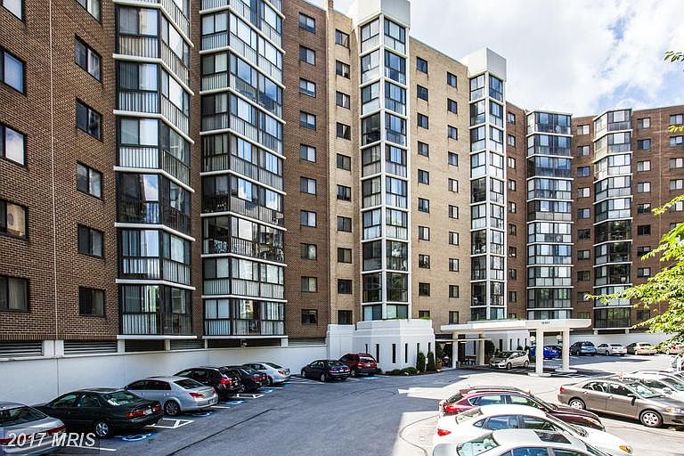 1st image of 15101 Interlachen Dr #1-926