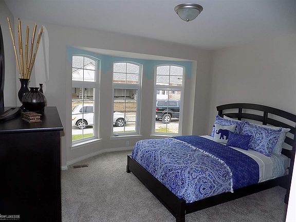 3rd image of 49190 Pond Place Dr Unit 85