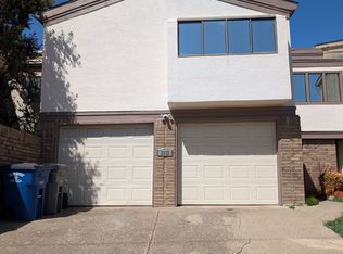 2852 Lee St, Dallas, TX 75206