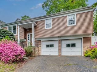 303 Livingston Ave, Mamaroneck, NY 10543