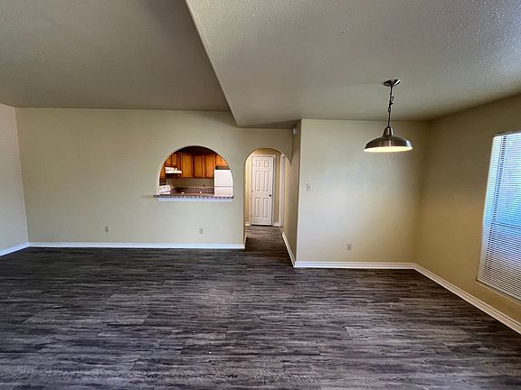 4th image of 2634 Gwendolyn Ln #69F76935C