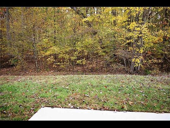 3rd image of 3926 Bluestem Dr