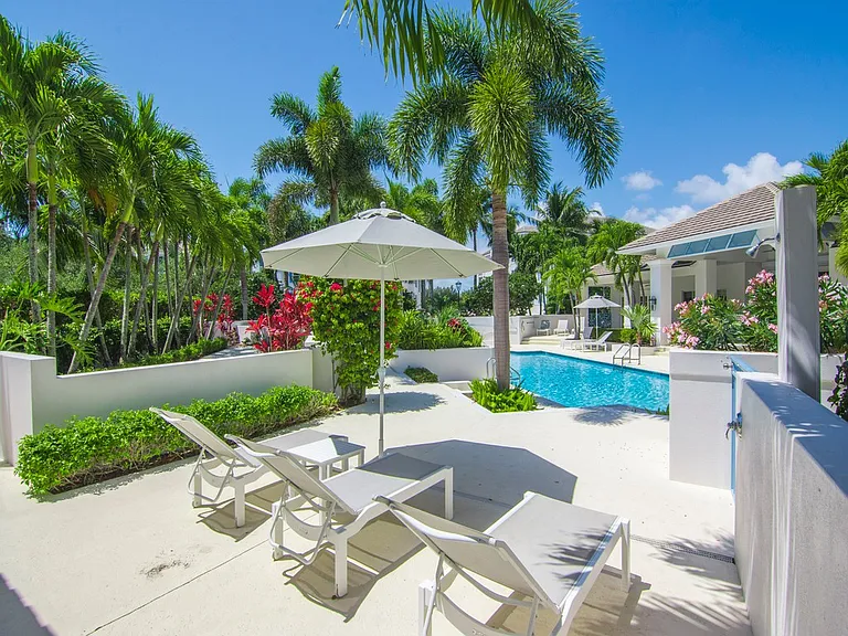 9013 Somerset Bay Ln #201 — Photo 41