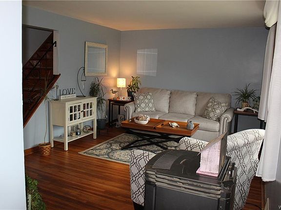 3rd image of 3005 Kirschner Pkwy