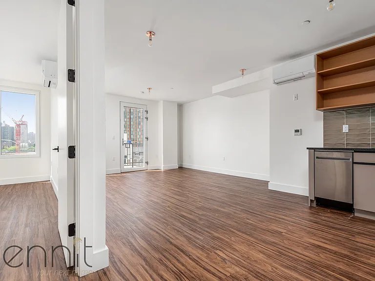 26-24 4th St #708A — Photo 4