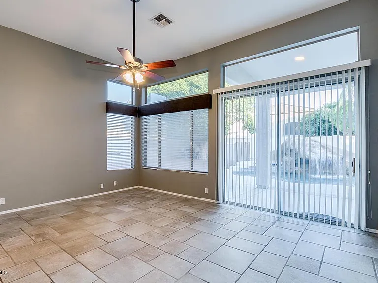 7057 W Greenbriar Dr — Photo 19