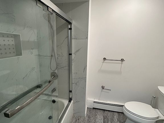 3rd image of 229 Livingston Ave Floor 2