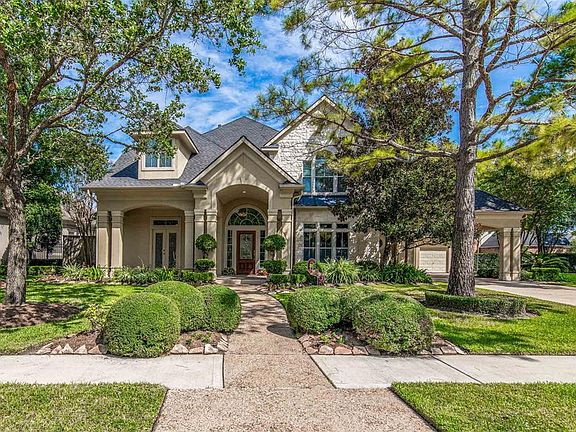 This property has been meticulously maintained and pride of ownership is evident throughout. Among the many gorgeous features there is a fully finished three car oversized garage and porte cochere for easy in and out.