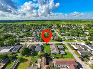 10410 Munn St, Houston, TX 77029