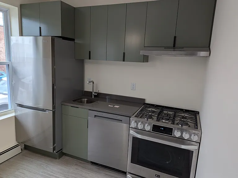 6 S Cedar St — Photo 12