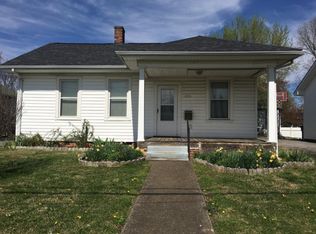 1321 E Sullivan Ct, Kingsport, TN 37664