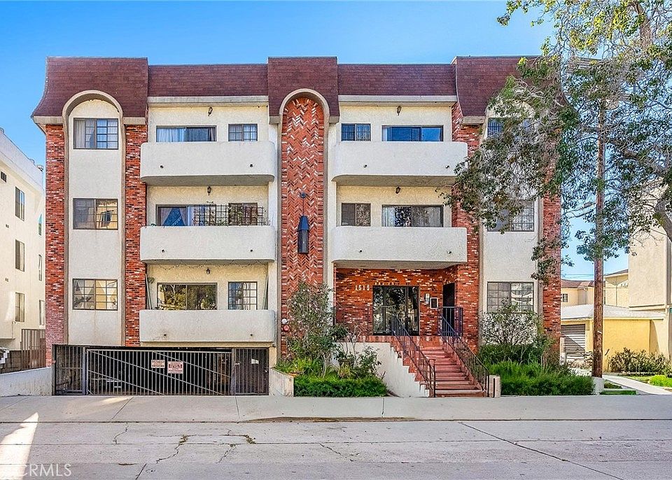 1st image of 1515 Amherst Ave APT 302