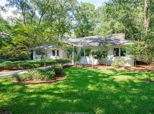 7 Donax Rd, Hilton Head Island, SC 29928