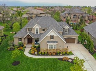 11406 W 164th Ter, Overland Park, KS 66221