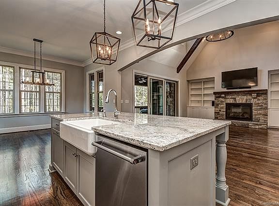 5th image of 5616 Five Knolls Dr