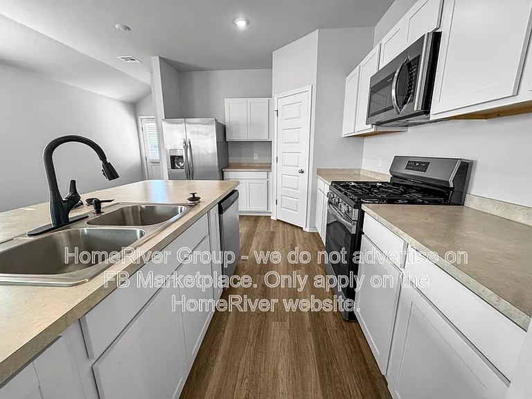1212 Guthrie Farms Blvd — Photo 6