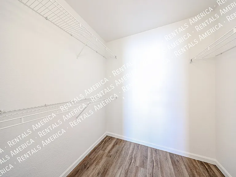 15831 N 6th Ave — Photo 36