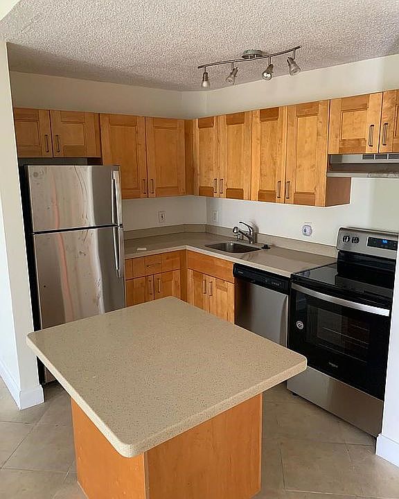 1st image of 10741 Cleary Blvd Floor 3