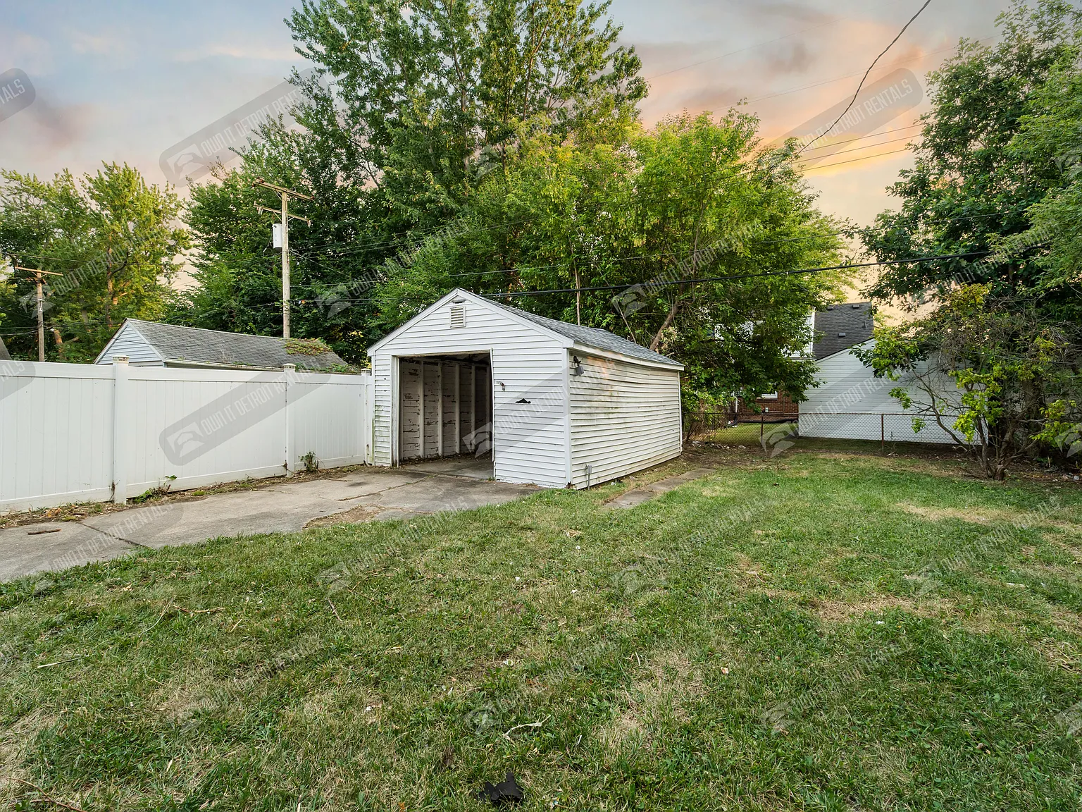 Bungalow 3B — Photo 2