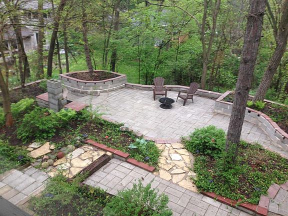 3rd image of 28 Skyline Dr
