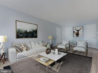 125L Clubhouse Dr SW UNIT 3, Leesburg, VA 20175
