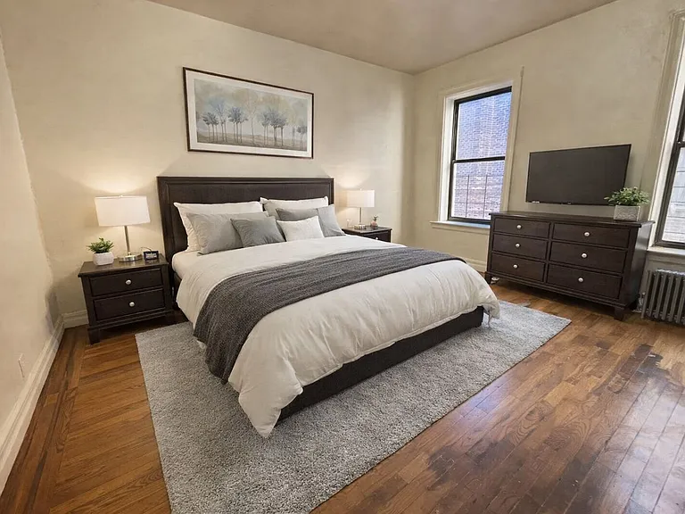1264 Sheridan Ave #6G — Photo 2