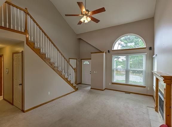 4th image of 852 Meadowood Dr